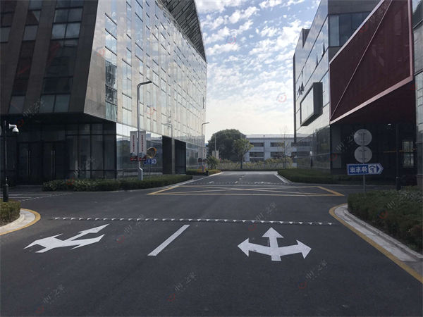 上海市青浦区6000平一层厂房出租出售